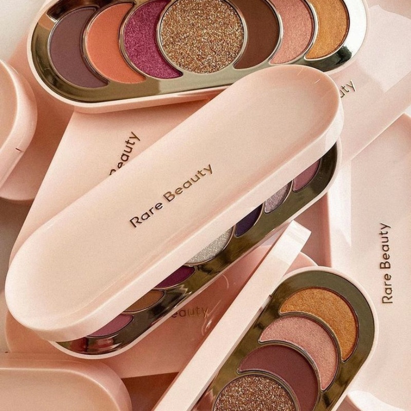 Rare Beauty Makeup Kit - Модная палетка жидких теней для век