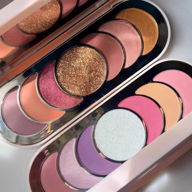 Модная палетка жидких теней дл – обзор и цена Rare Beauty Makeup Kit
