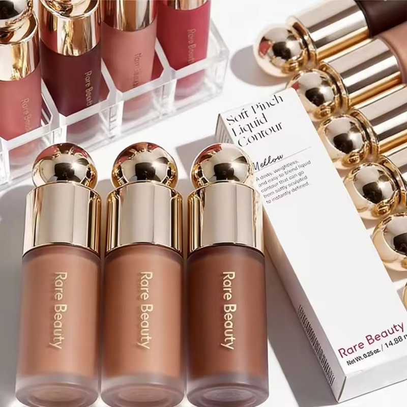 Горячая новинка: Бронзовый кон – обзор и цена Rare Beauty Makeup Kit